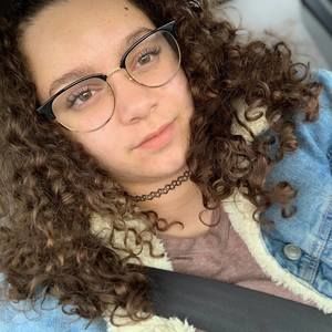 Meet your Posher, Calista